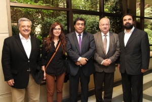 Provechoso encuentro de Ministro Osorio con bancada  PC-IC